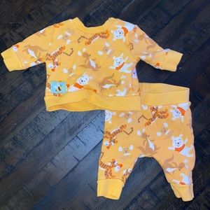Disney’s Winnie the Pooh Jogger Set